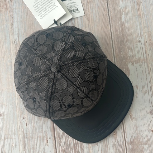 New, Authentic COACH Signature Jacquard Flat Brim Hat Black Signature Canvas - Picture 6 of 14